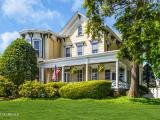 Beautiful 2-story Victorian