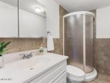 Bathroom(4)